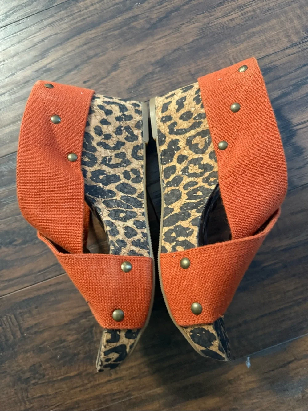 Womens Cross-Band Platform Sandal in Rust with Leopard Footbed